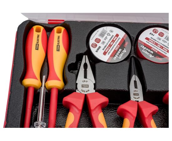  Набор диэлектрического инструмента TDM Эксперт Электрик №2 SQ1017-0102 1000В/пласт. чемодан/11 предметов 