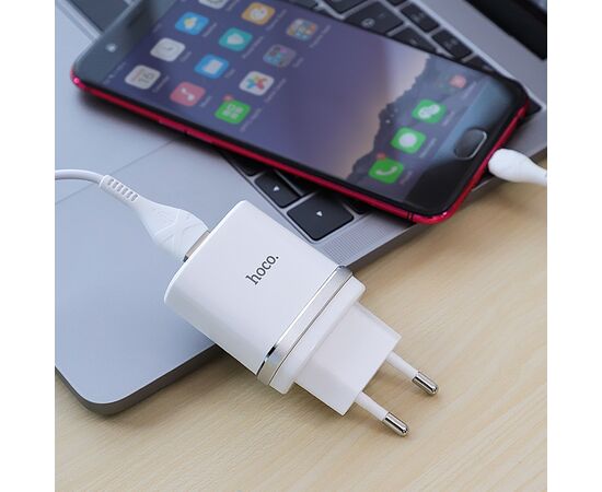  Сетевое зарядное устройство 1USB 3A QC3.0 быстрая зарядка  с дата-кабелем micro USB Hoco C12Q 1м (White) 