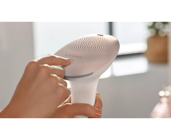  Фотоэпилятор Philips SC1998/00 белый 