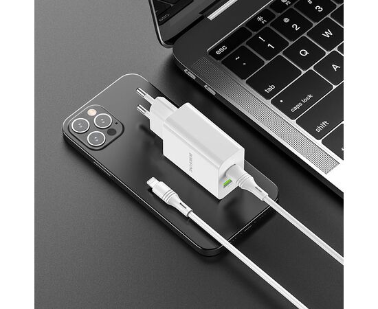  Сетевое зарядное устройство BOROFONE BA56A Lavida 1xUSB + 1xUSB-C с Кабелем Type-C - Lightning, 3.0A, 18W, белый 