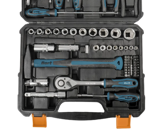  Набор ручного инструмента Bort BTK-83 